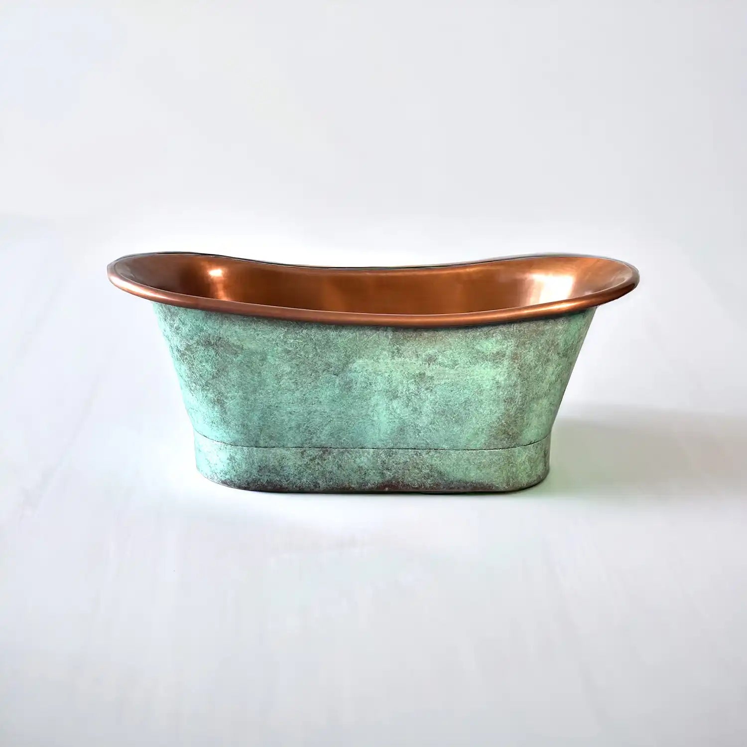 Antique Copper Bath in Vert-de-gris, upper side view