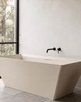 FORMA Freestanding Bath