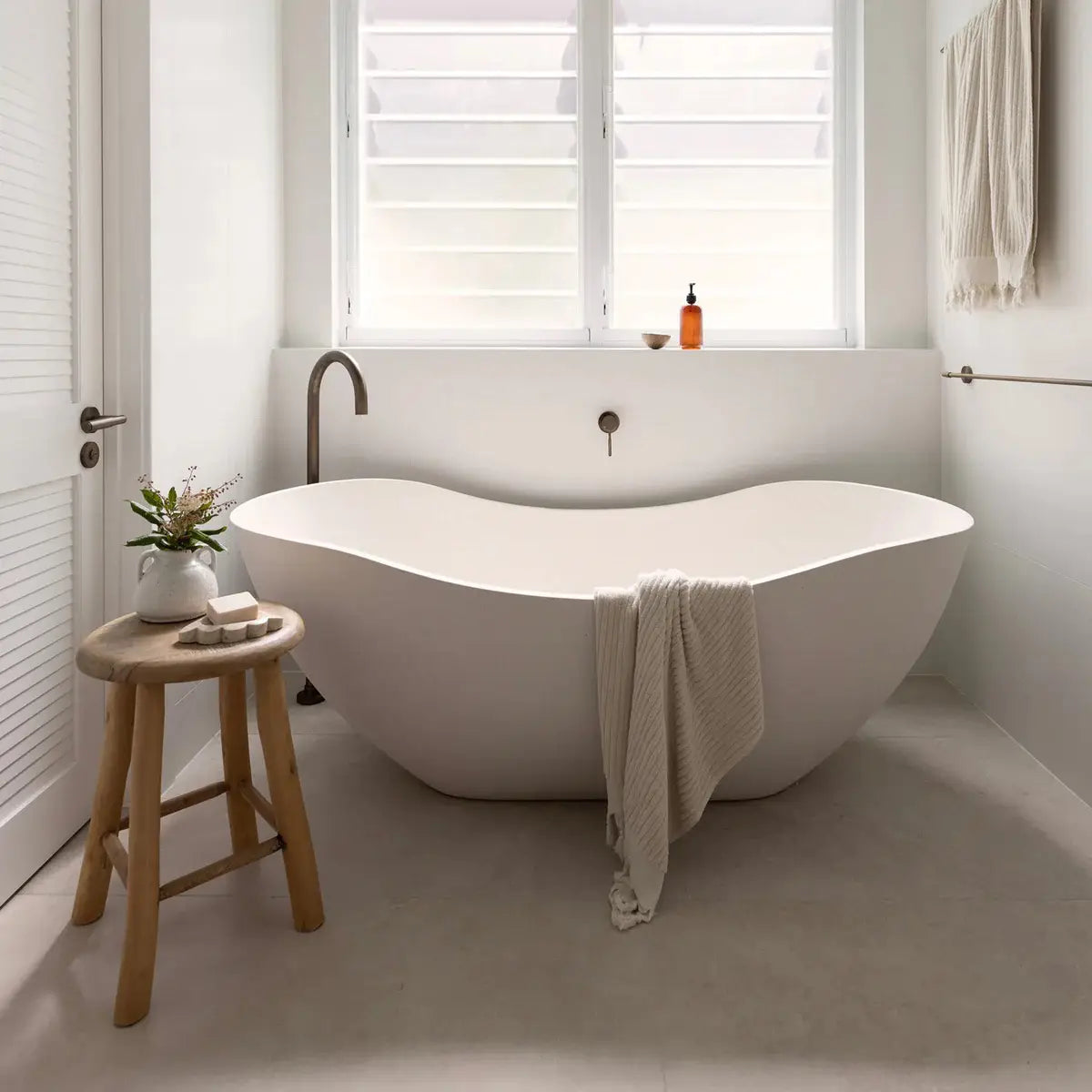 The Definitive Guide to Luxury Stone Composite Bathtubs in Australia