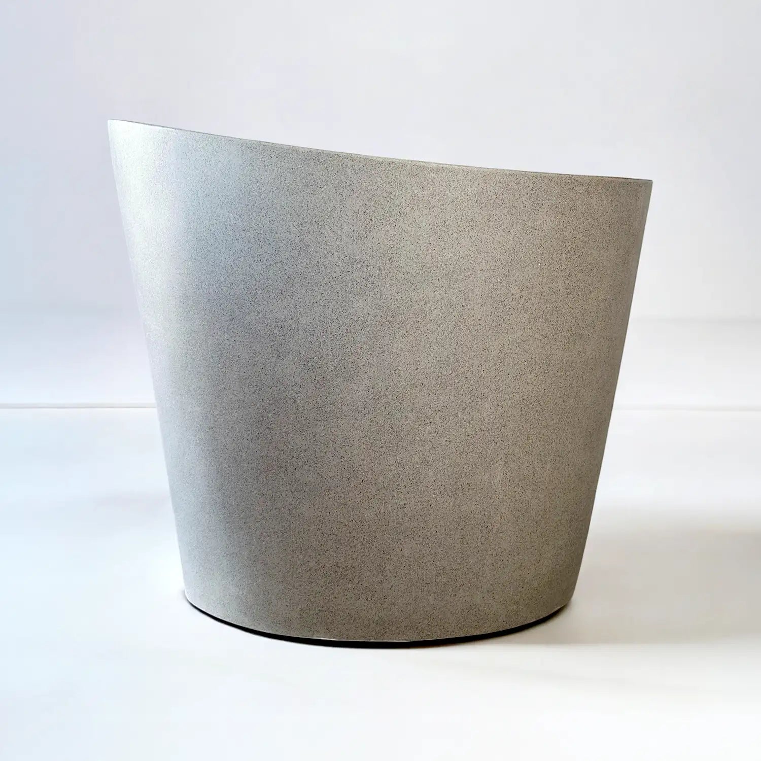 Hokusai 1100mm Freestanding Soaking Stone Composite Bathtub in Medium Grey Terrazzo
